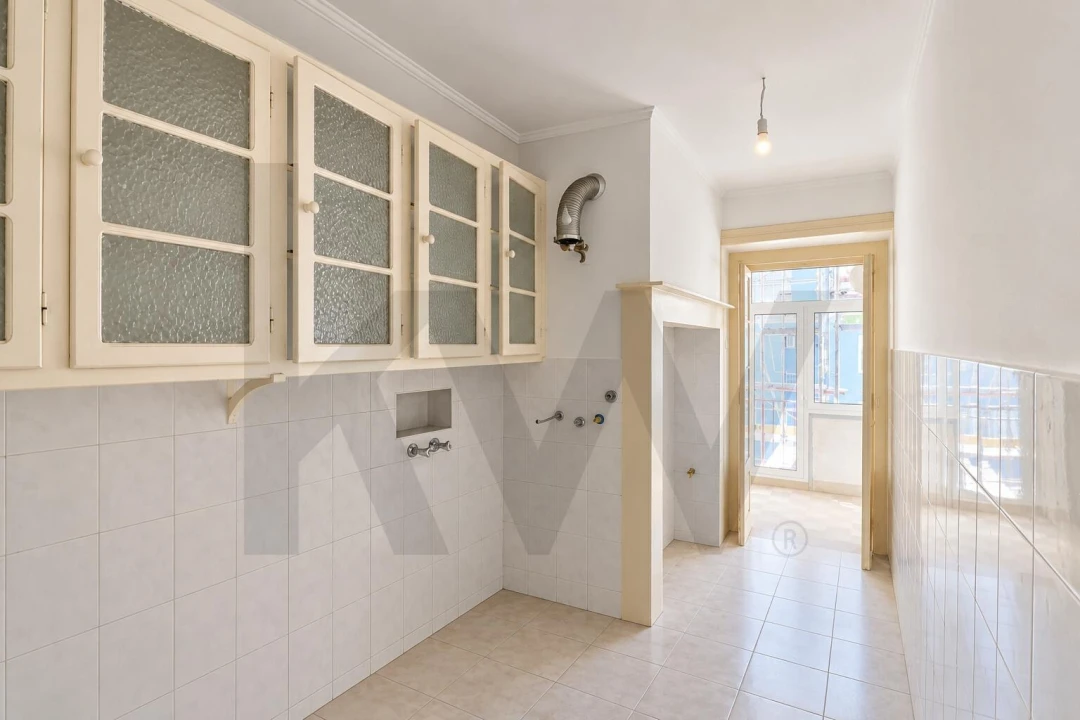 Apartamento T4 para Venda em Arroios Foto 28