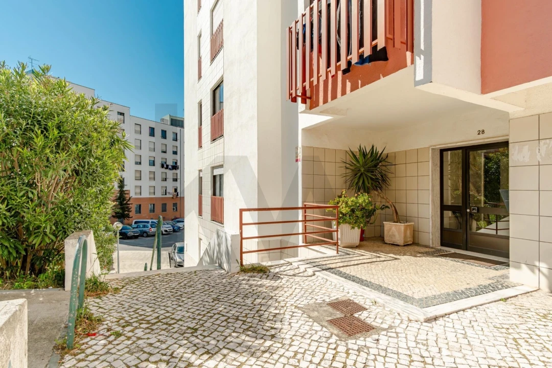 Apartamento T1 para Venda em Almada, Cova da Piedade, Pragal e Cacilhas Foto 27
