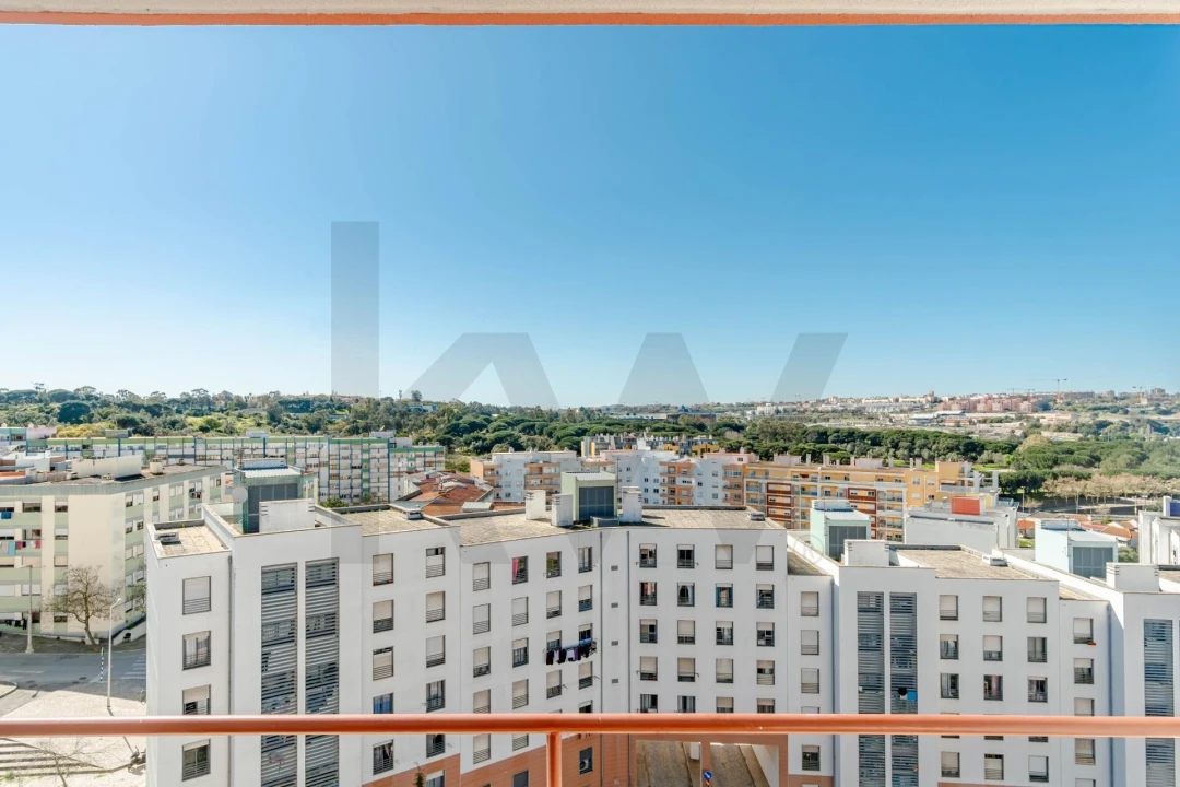 Apartamento T1 para Venda em Almada, Cova da Piedade, Pragal e Cacilhas Foto 13