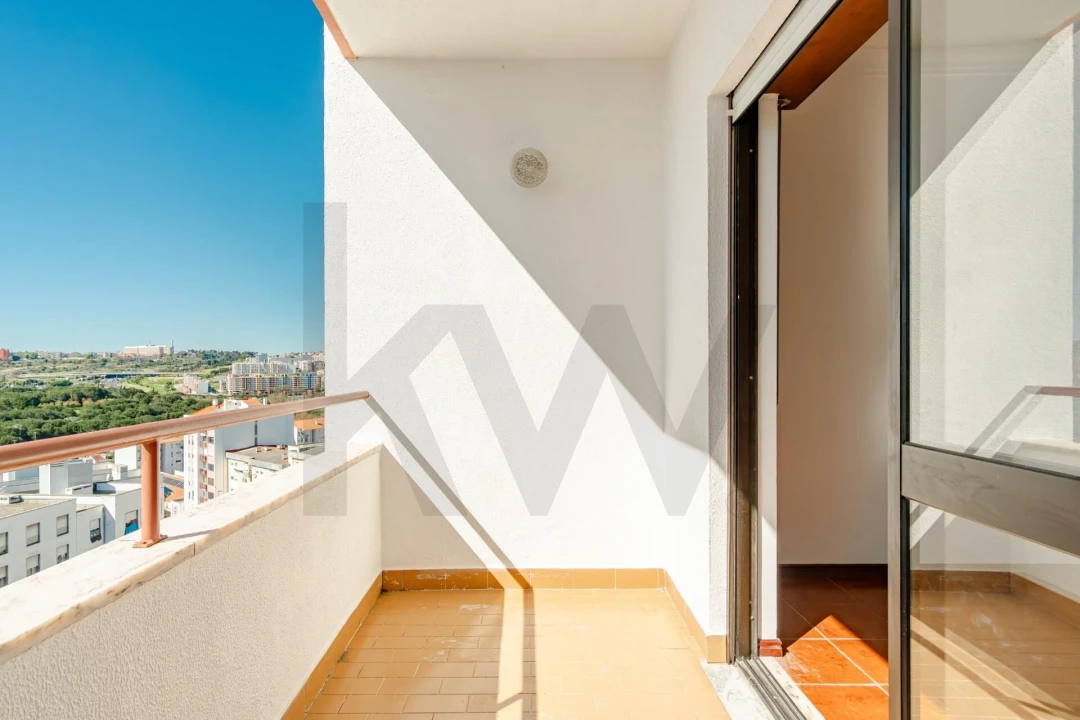 Apartamento T1 para Venda em Almada, Cova da Piedade, Pragal e Cacilhas Foto 16