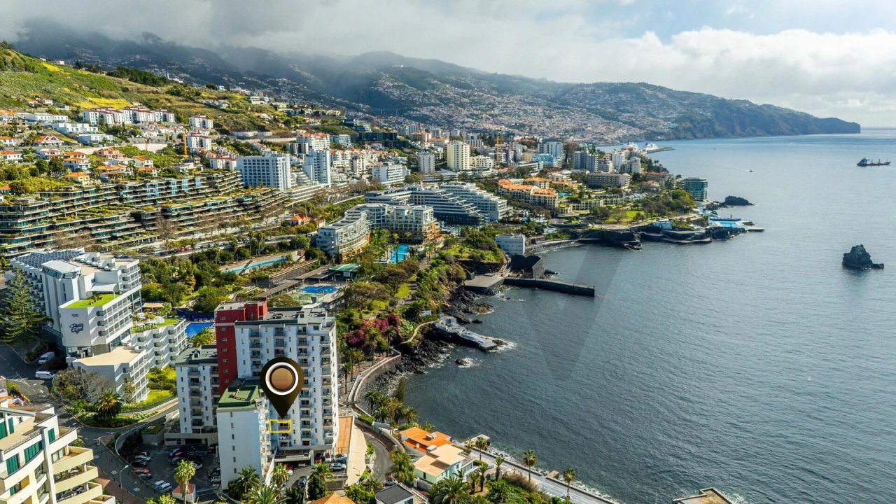 Apartamento T1 para Venda em São Martinho Foto 22