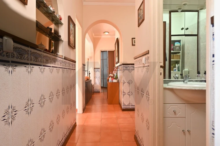 Apartamento T3 para Venda em Massamá e Monte Abraão Foto 10