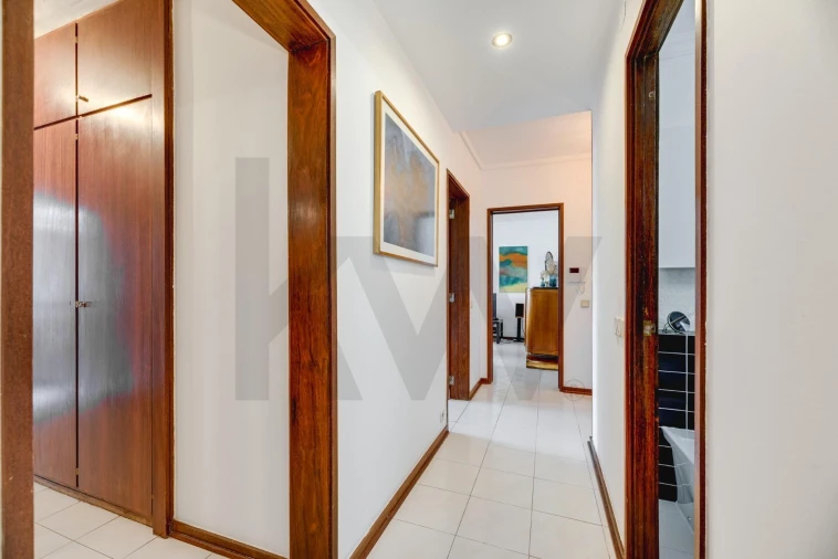 Apartamento T2 para Venda em Algés, Linda-A-Velha e Cruz Quebrada-Dafundo Foto 16