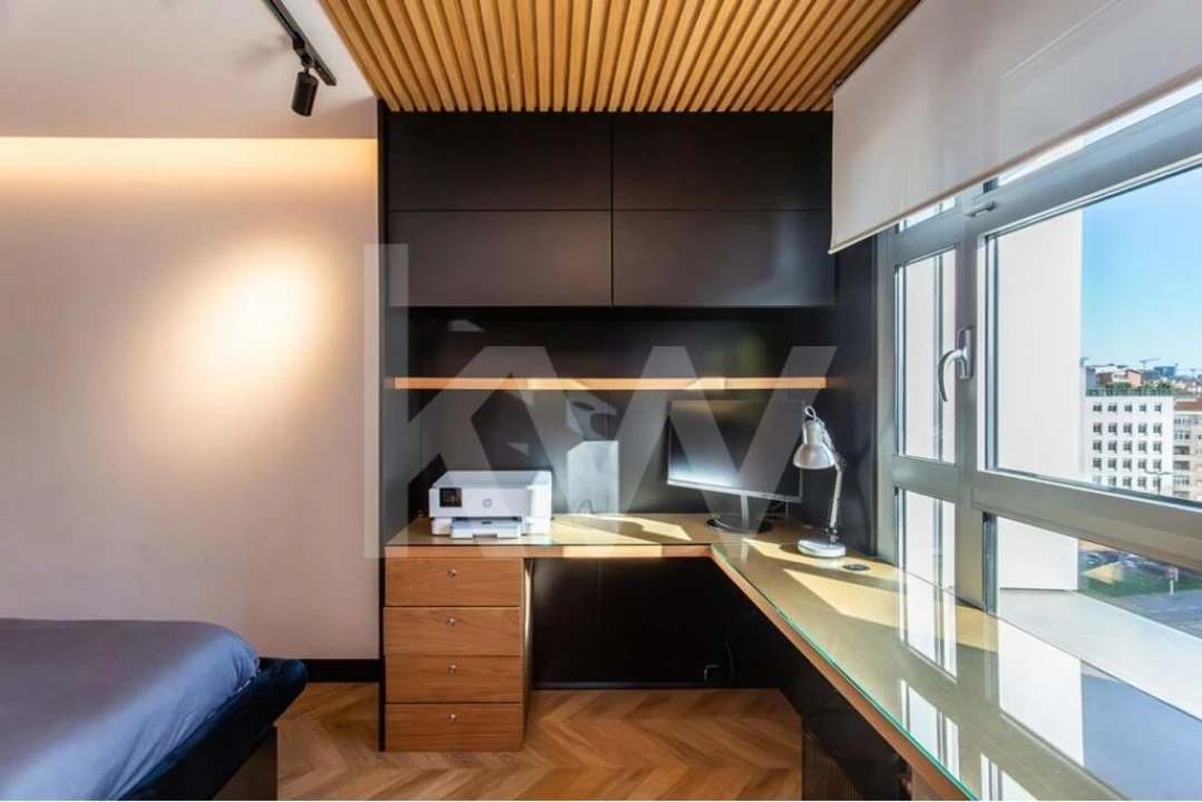 Apartamento T4 para Arrendamento em Campolide Foto 32