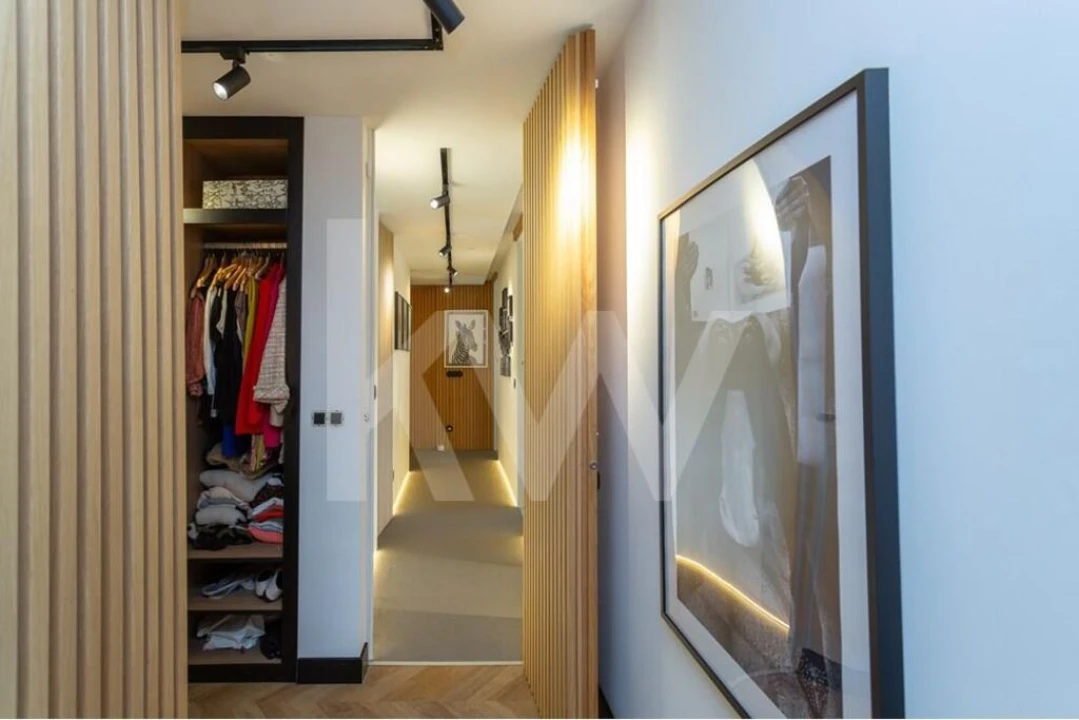 Apartamento T4 para Arrendamento em Campolide Foto 40