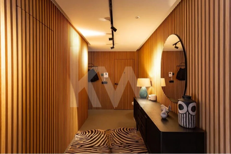 Apartamento T4 para Arrendamento em Campolide Foto 12