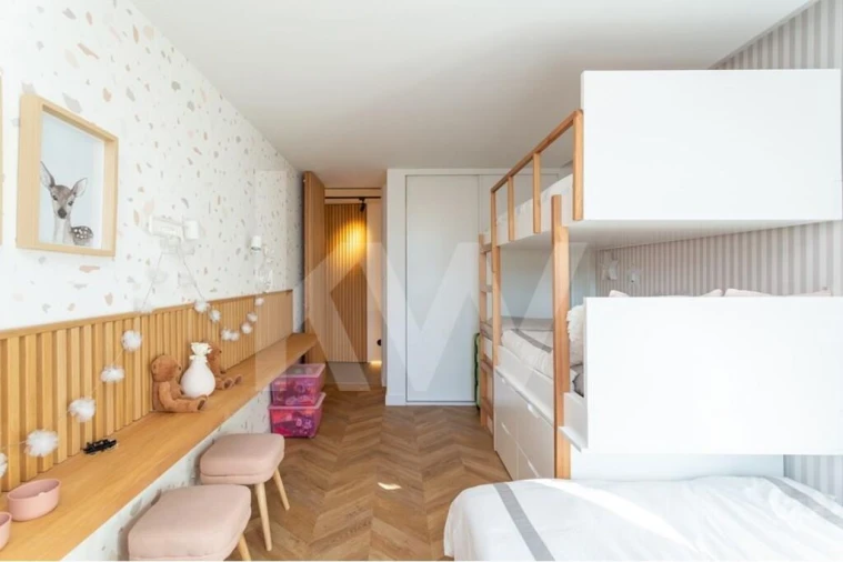 Apartamento T4 para Arrendamento em Campolide Foto 29