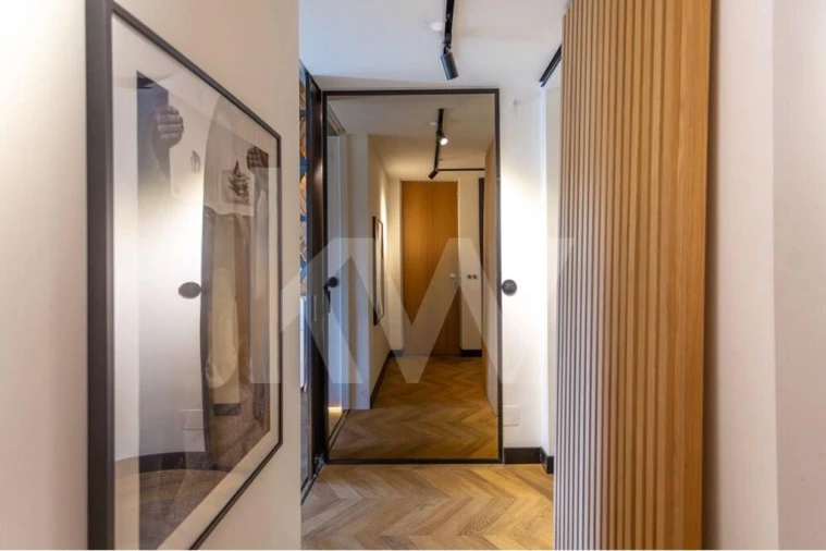 Apartamento T4 para Arrendamento em Campolide Foto 35