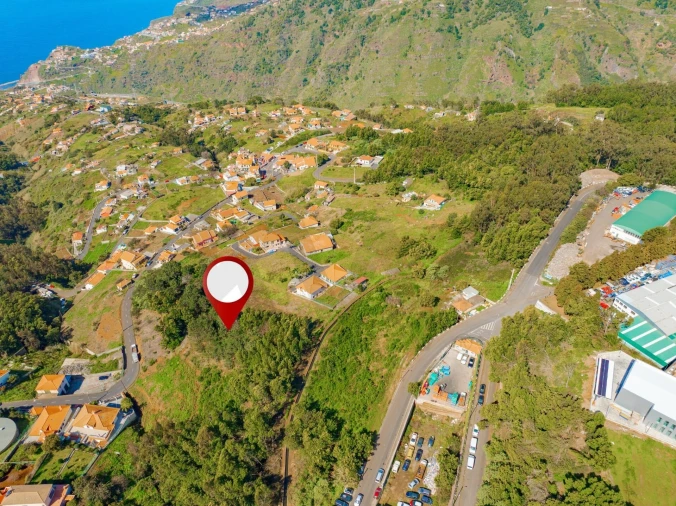 Terreno para Venda em Ribeira Brava Foto 15