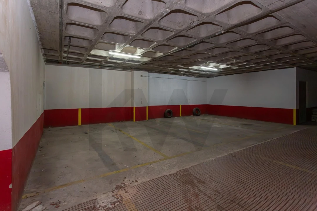 Garagem para Venda em Cascais e Estoril Foto 5