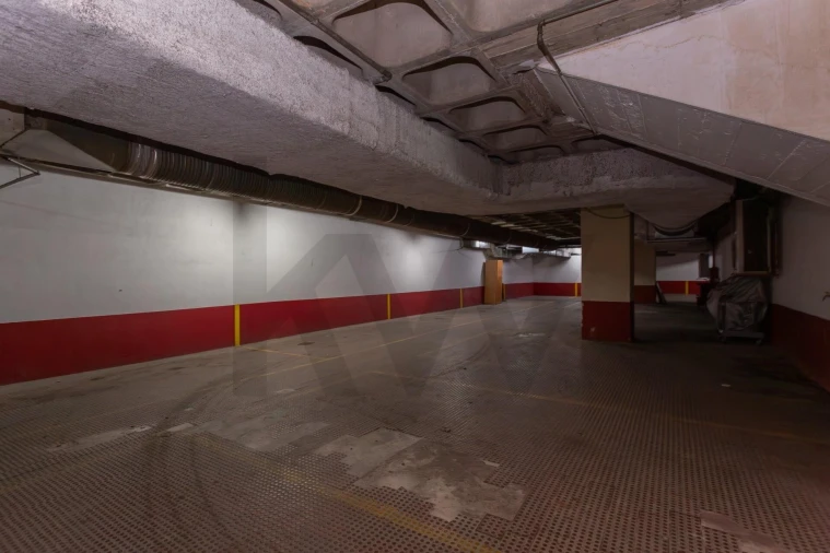 Garagem para Venda em Cascais e Estoril Foto 7