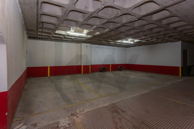 Garagem para Venda em Cascais e Estoril Foto 5