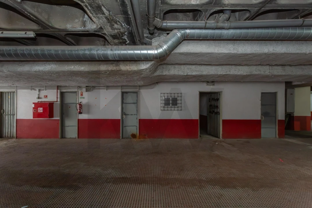 Garagem para Venda em Cascais e Estoril Foto 3