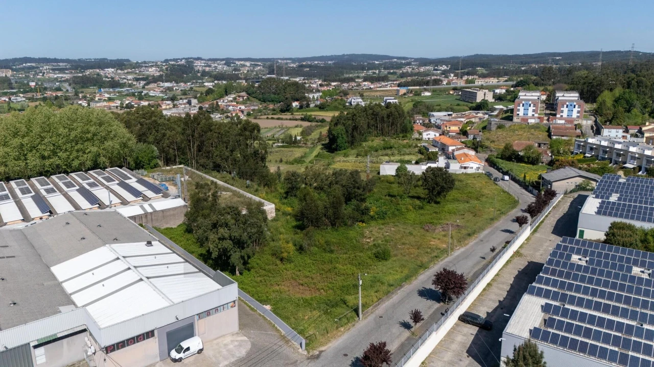 Terreno para Venda em Nogueira e Silva Escura Foto 21