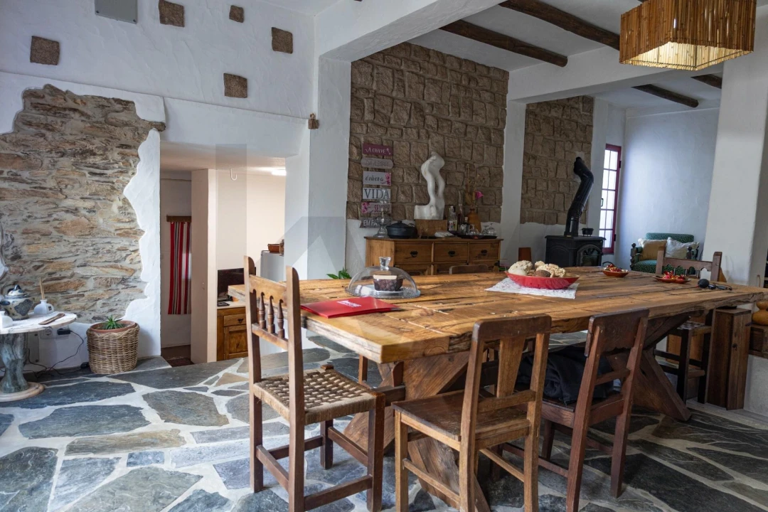 Moradia T3 para Venda em Rio de Moinhos Foto 5