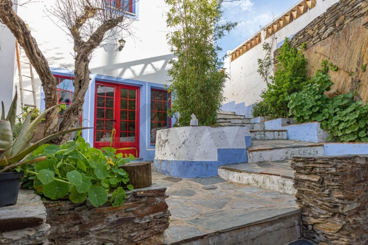 Moradia T3 para Venda em Rio de Moinhos Foto 16