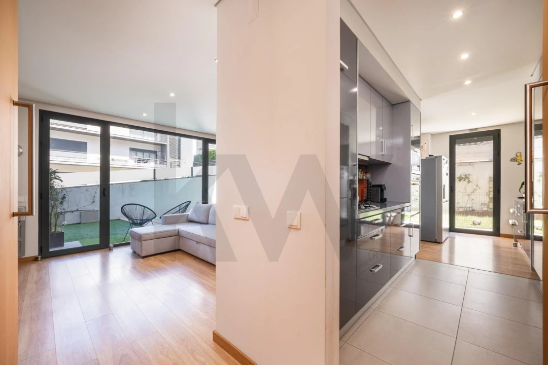 Apartamento T2 para Venda em São Martinho de Árvore e Lamarosa Foto 9