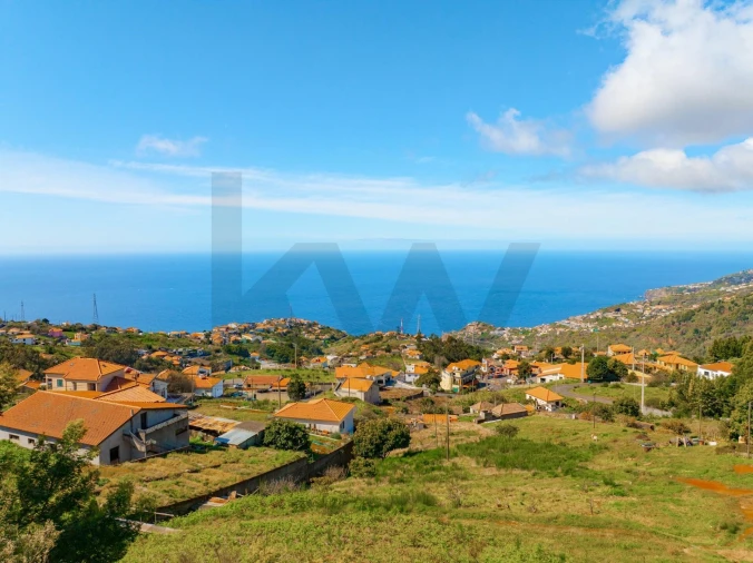 Terreno para Venda em Ribeira Brava Foto 8