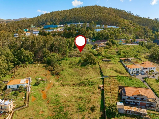 Terreno para Venda em Ribeira Brava Foto 7
