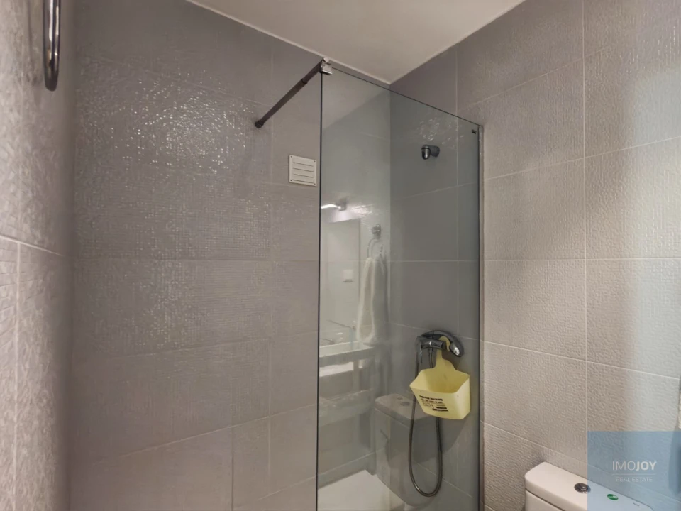 Apartamento T2 para Arrendamento em Alvor Foto 13