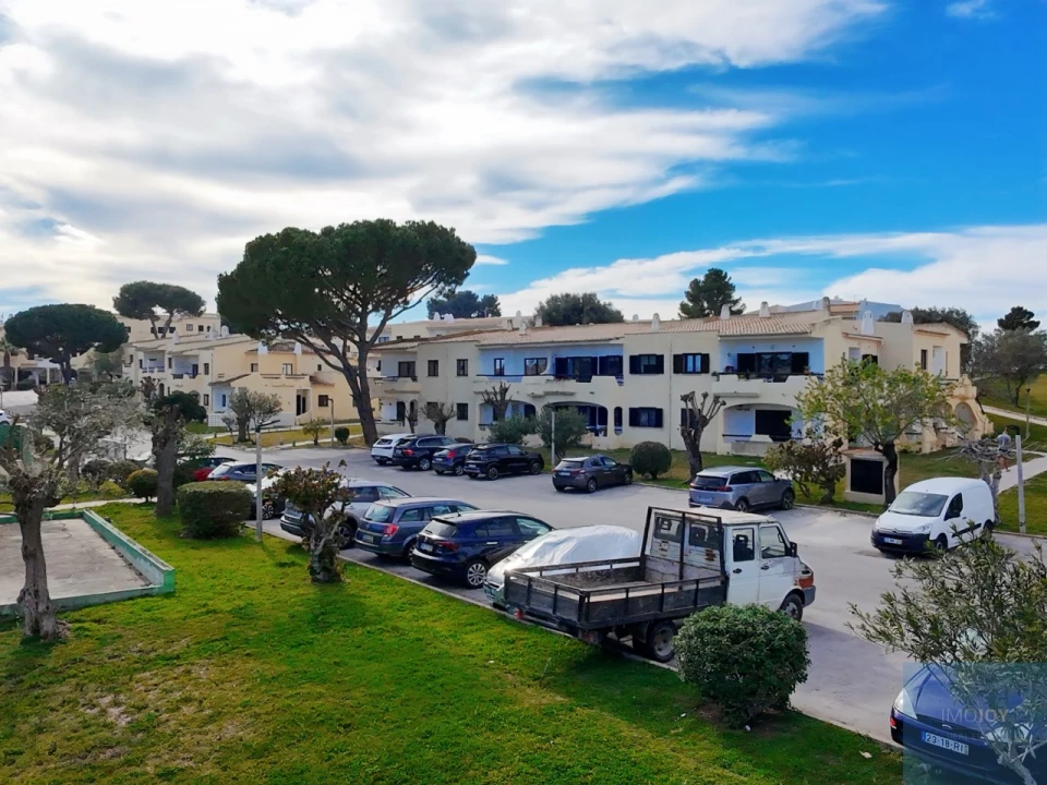 Apartamento T2 para Arrendamento em Alvor Foto 23