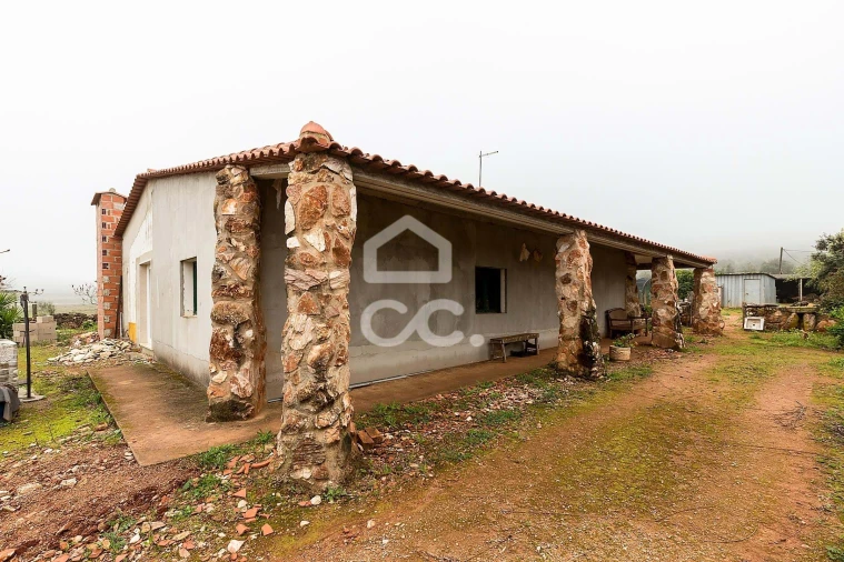 Quinta T2 para Venda em Sousel Foto 35