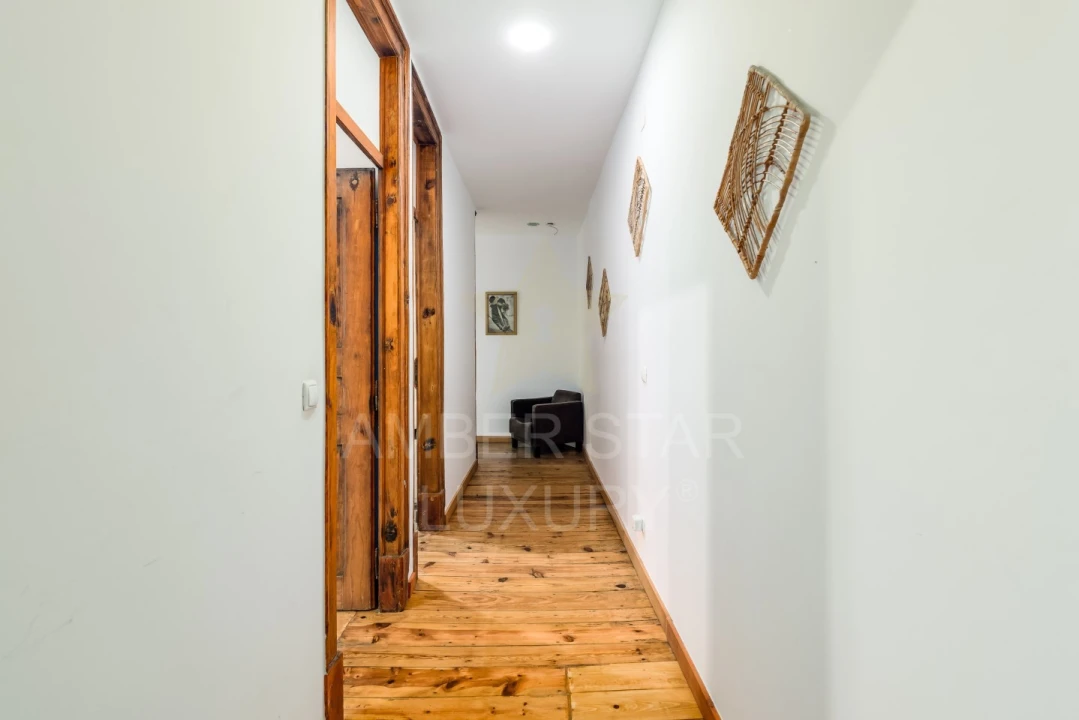 Apartamento T6 para Venda em Avenidas Novas Foto 14