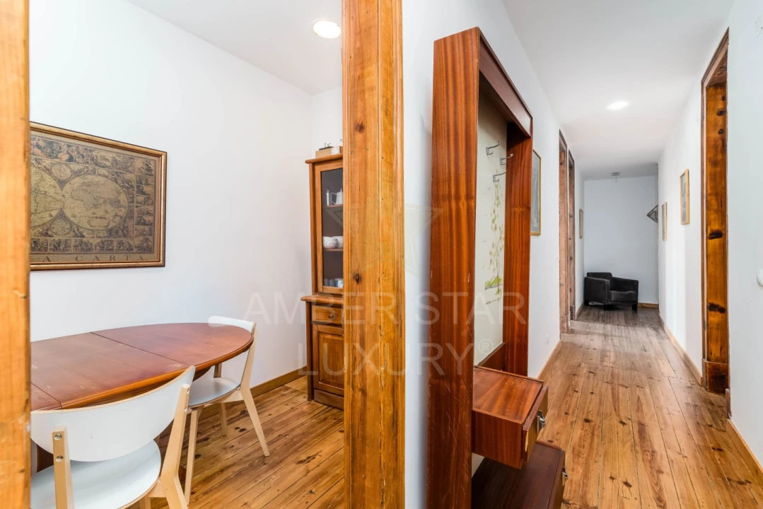 Apartamento T6 para Venda em Avenidas Novas Foto 7