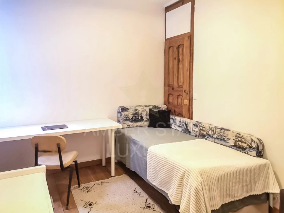 Apartamento T6 para Venda em Avenidas Novas Foto 30