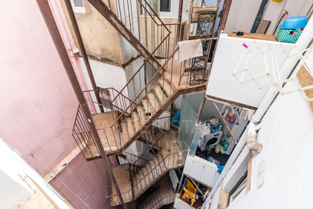 Apartamento T6 para Venda em Avenidas Novas Foto 44