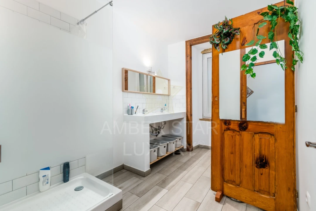 Apartamento T6 para Venda em Avenidas Novas Foto 29