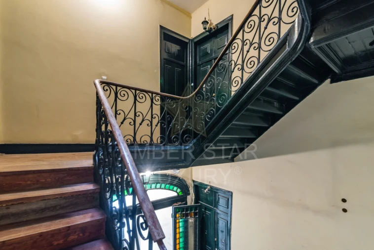 Apartamento T6 para Venda em Avenidas Novas Foto 38