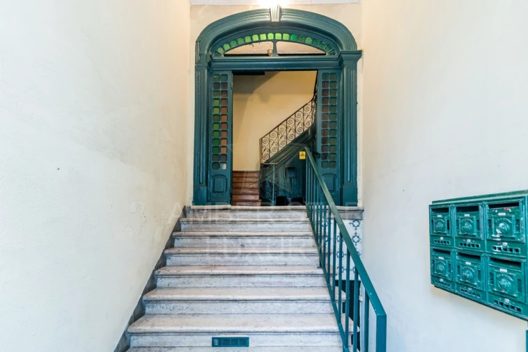 Apartamento T6 para Venda em Avenidas Novas Foto 42