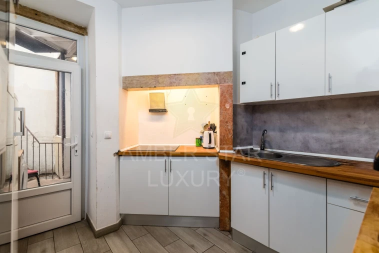 Apartamento T6 para Venda em Avenidas Novas Foto 11