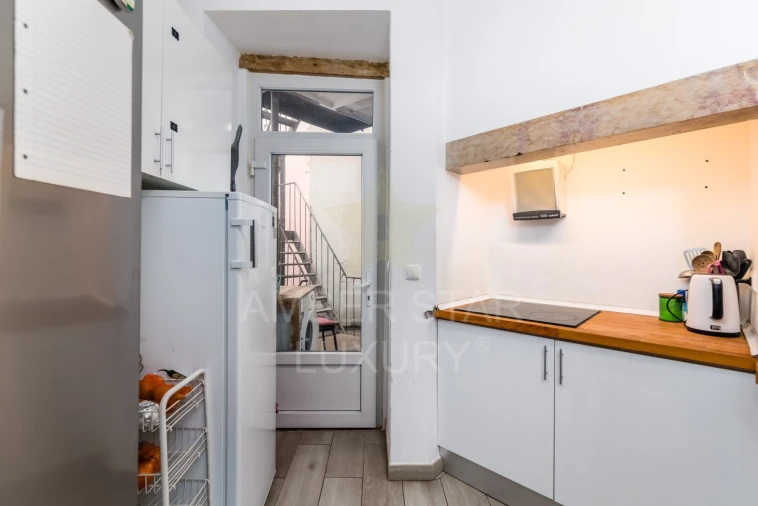 Apartamento T6 para Venda em Avenidas Novas Foto 13