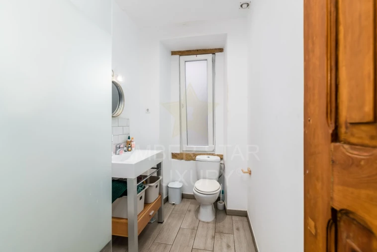 Apartamento T6 para Venda em Avenidas Novas Foto 37