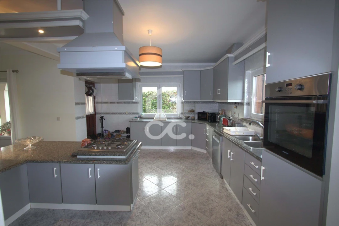 Moradia T3 para Venda em Cadaval e Pêro Moniz Foto 13