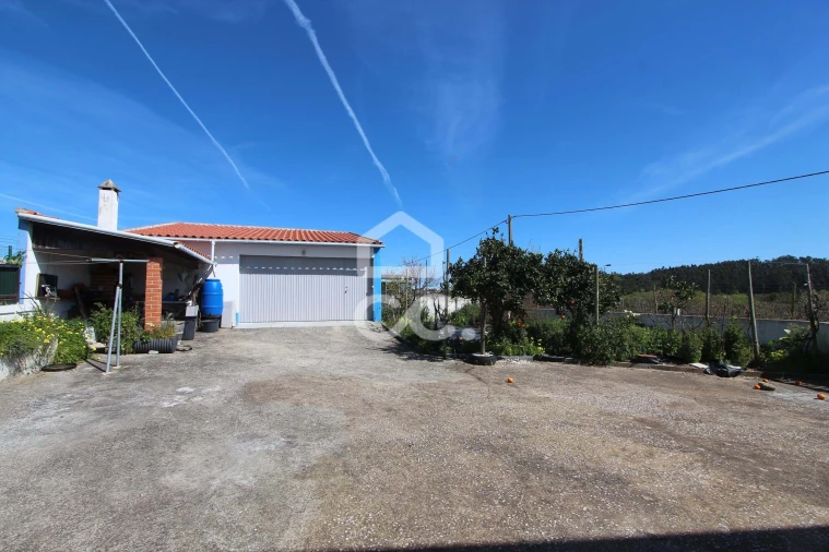 Moradia T3 para Venda em Cadaval e Pêro Moniz Foto 42