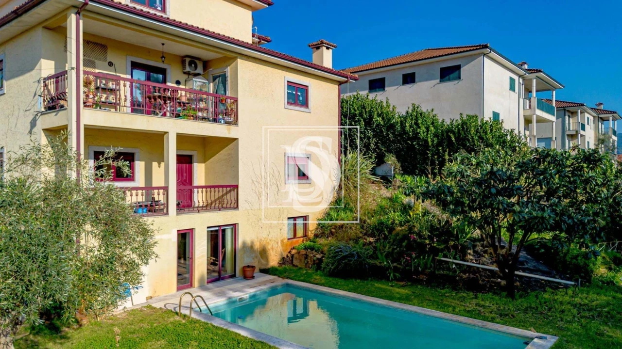 Moradia T7 para Venda em Vila Garcia, Aboim e Chapa Foto 75