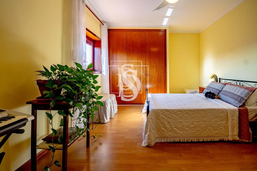 Moradia T7 para Venda em Vila Garcia, Aboim e Chapa Foto 11