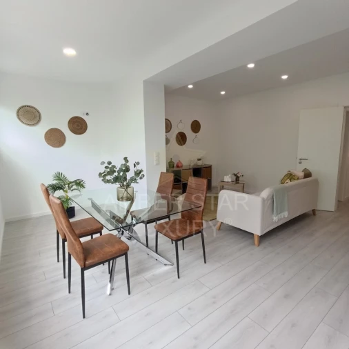 Apartamento T3 para Venda em Benfica Foto 2