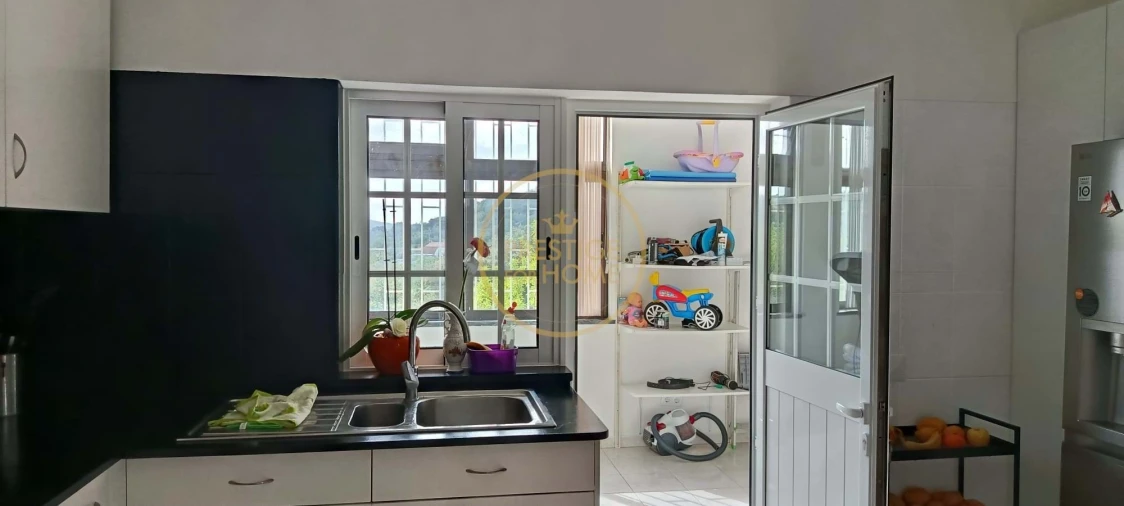 Apartamento T3 para Venda em São Brás de Alportel Foto 26