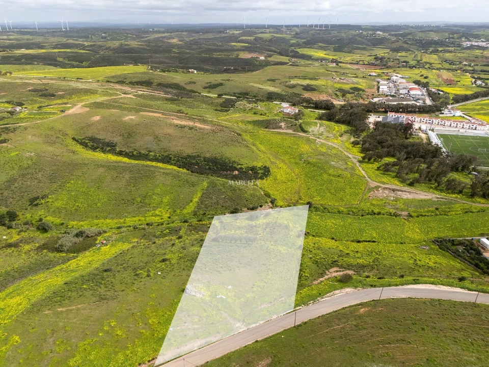 Terreno para Venda em Vila do Bispo e Raposeira Foto 2