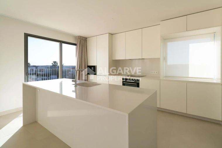 Apartamento T3 para Venda em Quarteira Foto 15