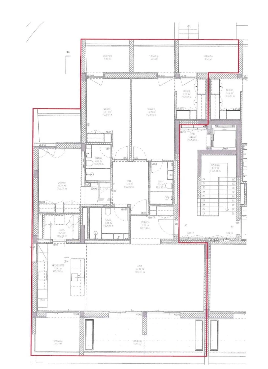 Apartamento T3 para Venda em Quarteira Foto 25