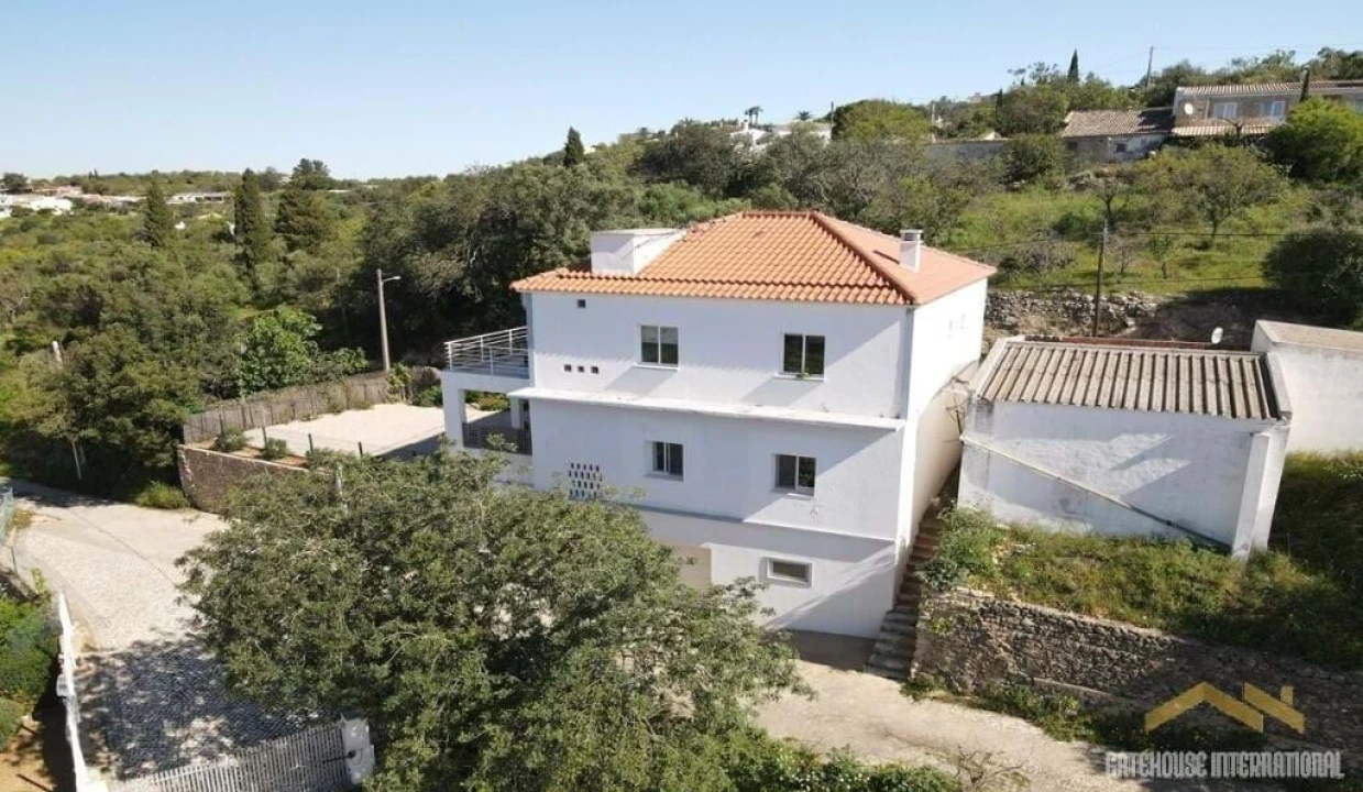 Moradia T3 para Venda em Boliqueime Foto 16