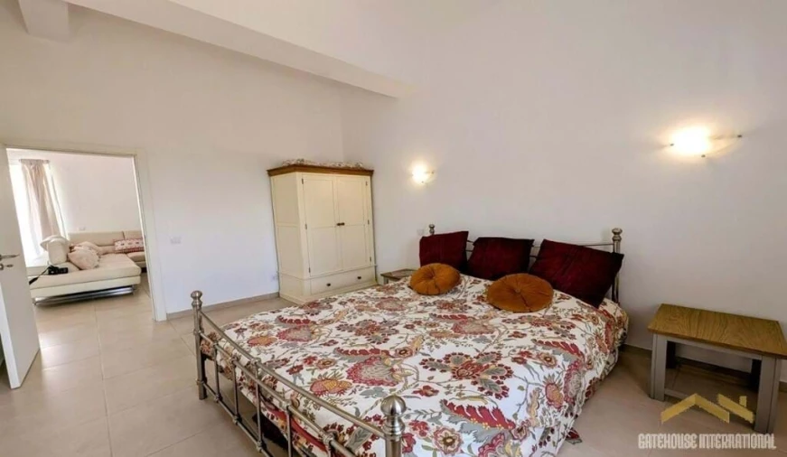 Moradia T3 para Venda em Boliqueime Foto 10