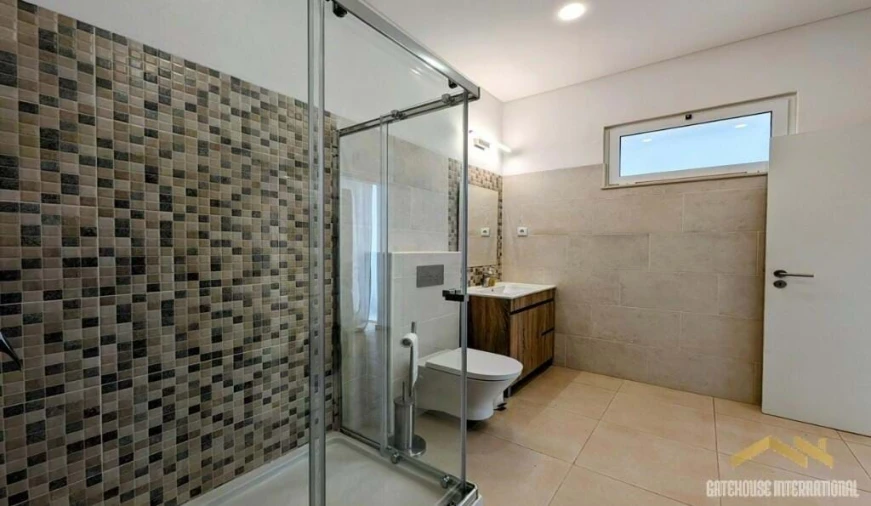 Moradia T3 para Venda em Boliqueime Foto 11