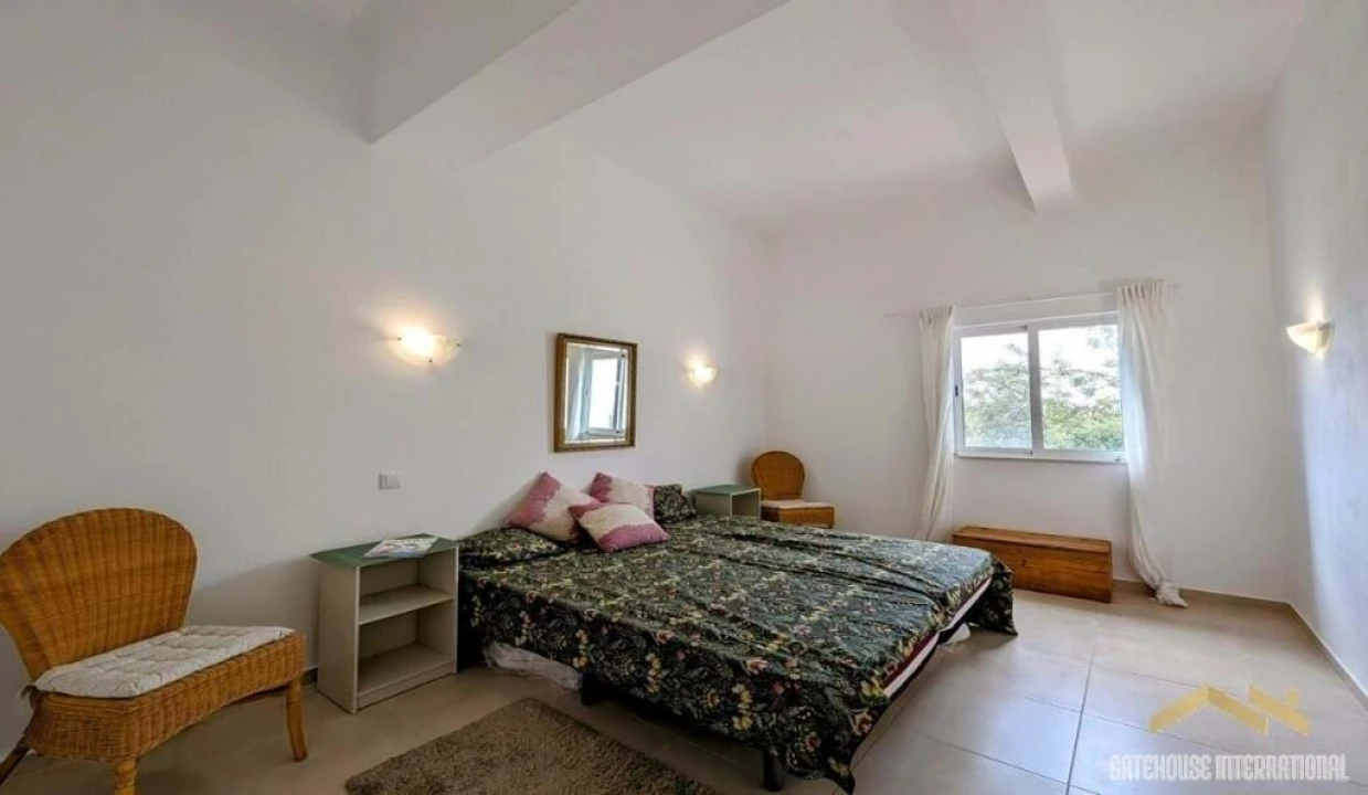 Moradia T3 para Venda em Boliqueime Foto 12