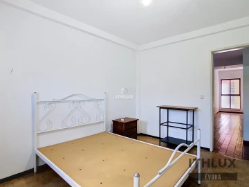 Apartamento T3 para Venda em Malagueira e Horta das Figueiras